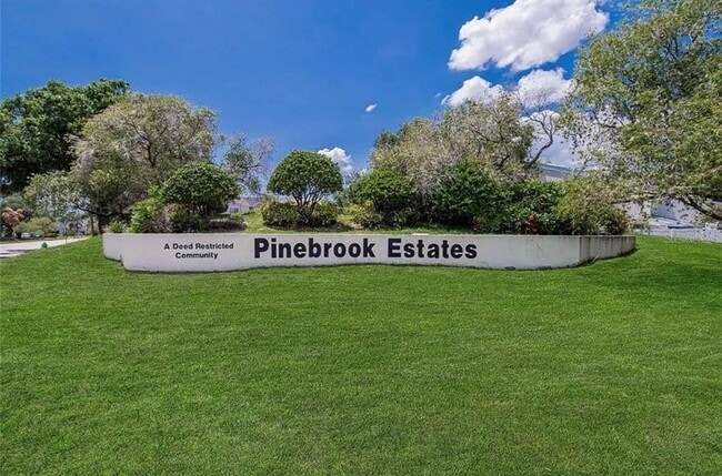 Building Photo - 6650 121st Ave N