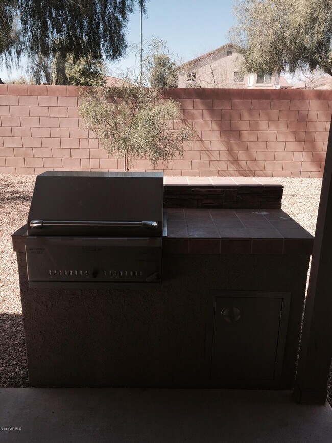 Building Photo - 17358 W Mauna Loa Ln