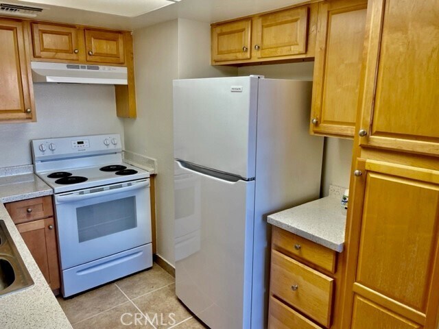 Building Photo - 51085 Eisenhower Dr