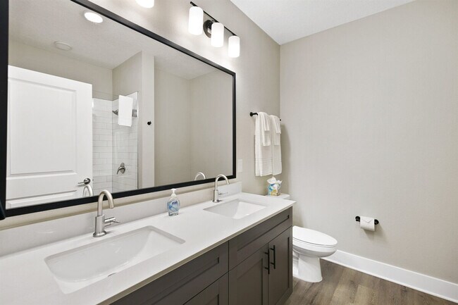 Building Photo - 11830 Buckfield Cir