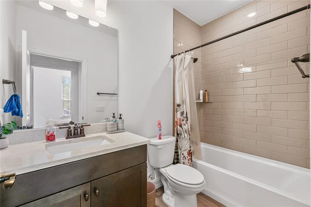 Building Photo - 528 Wickerdale Wy