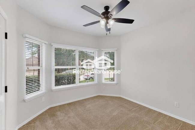 Building Photo - MOVE IN READY - 3BED/2BATH - HASLET, TEXAS
