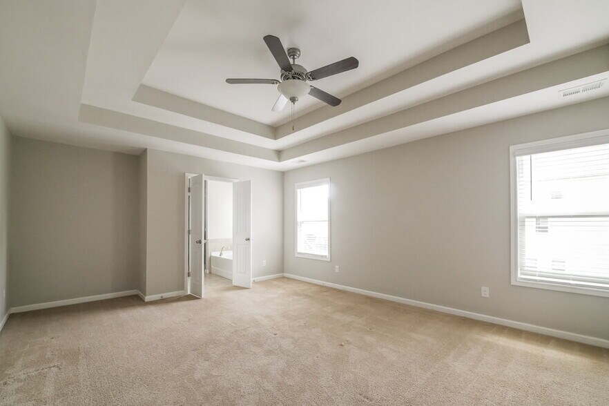 Building Photo - 314 Lenore Ct