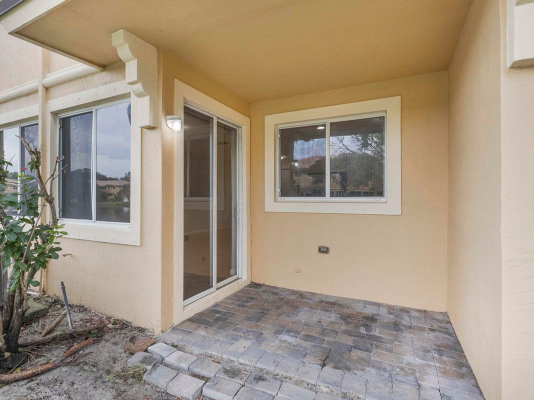 Building Photo - 4282 Berkshire Wharf Dr
