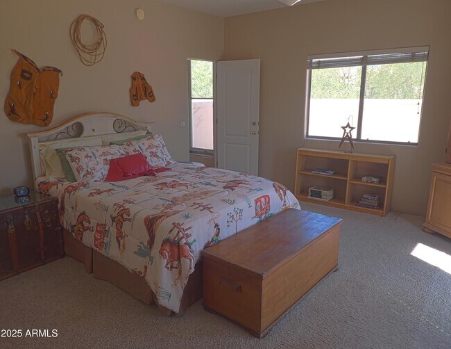 Building Photo - 38065 N Cave Creek Rd