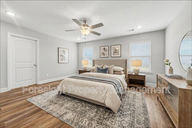Building Photo - 2816 Orchid Dr