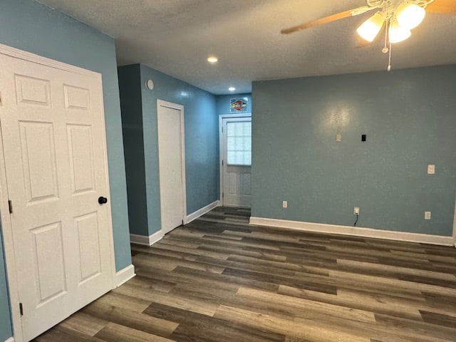 Building Photo - 805 Harbor Ln