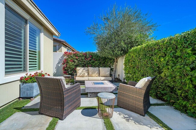 Building Photo - 51234 Longmeadow St