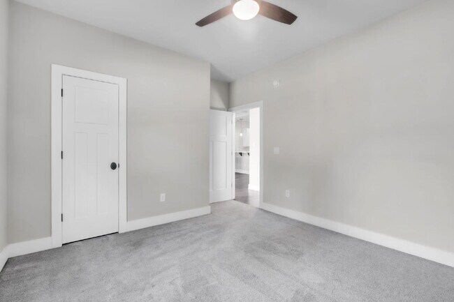 Building Photo - Stunning 3-Bedroom, 2-Bathroom Home Featuring Open-Concept Luxury Living $2150/mo rent