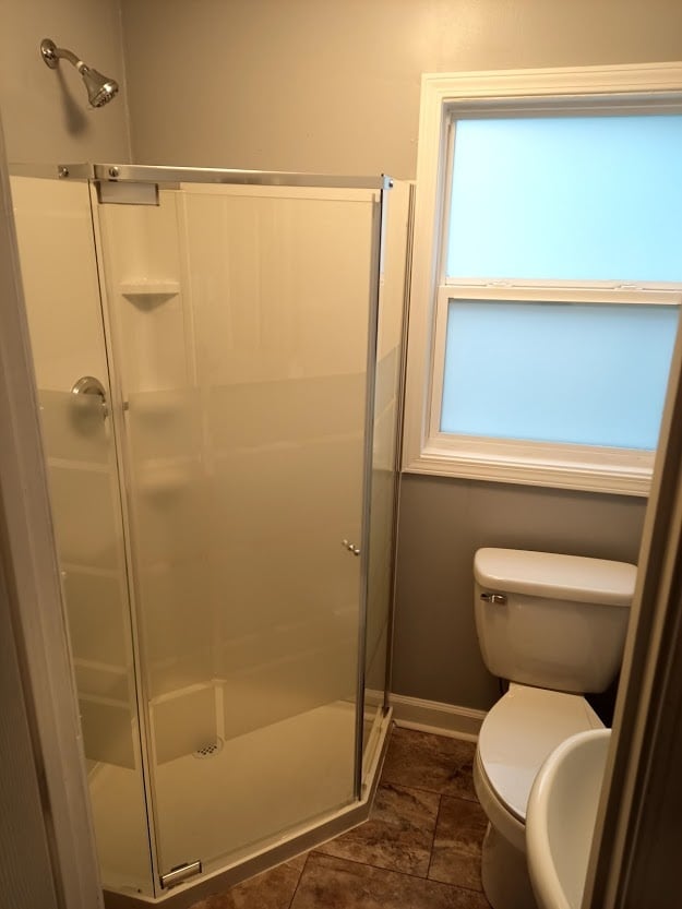 New bathroom - 303 Fleetwood Dr