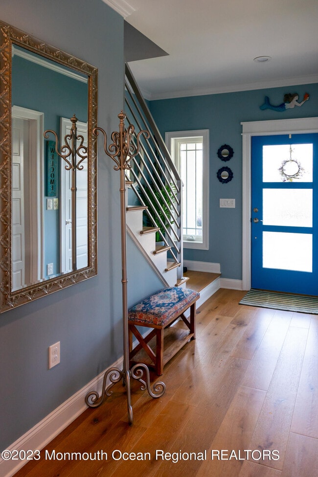 Building Photo - 18 Valentine St