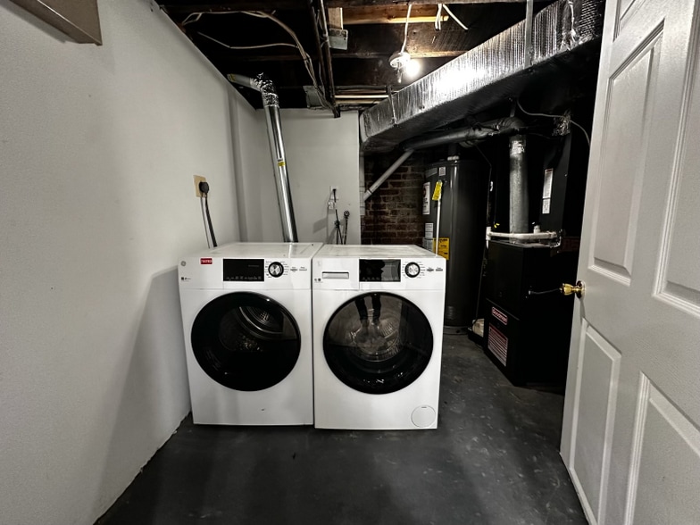 Building Photo - 768 Columbia Rd NW