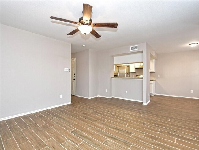 Building Photo - 8103 Tuscarora Trail