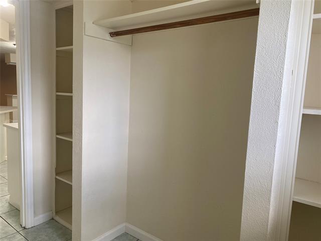 Building Photo - 1703 Baltimore Dr