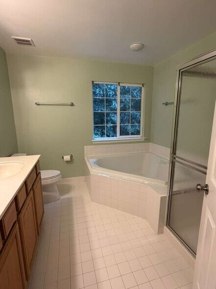 Building Photo - 18104 Truffle Ln
