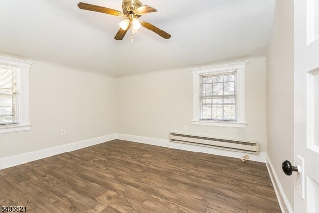 Building Photo - 9 Lincoln St