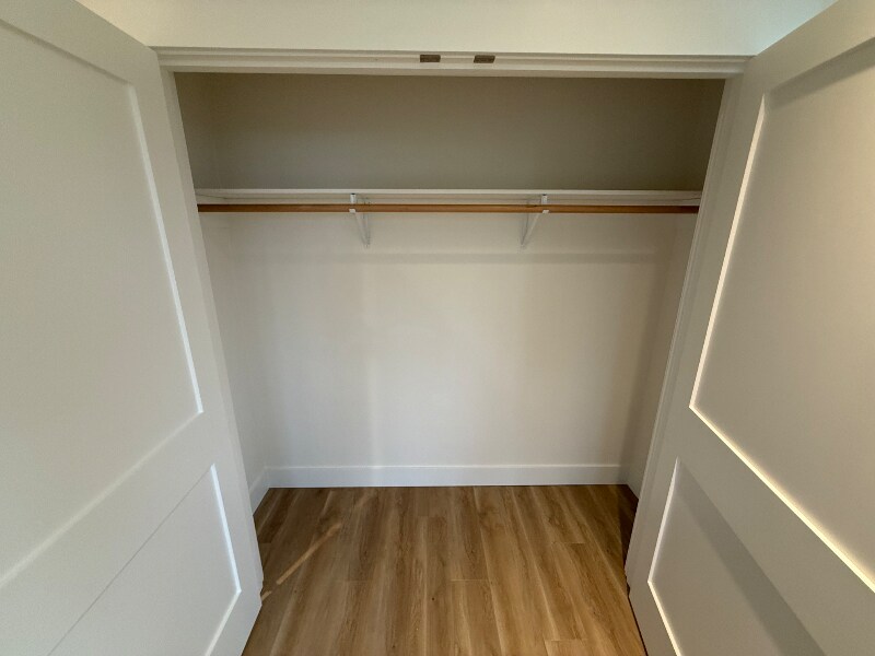 Building Photo - 849 Spring St