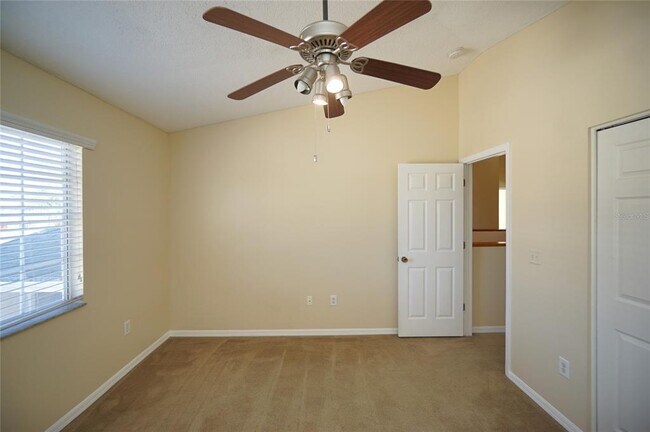 Building Photo - 10905 Capstan Lake Dr