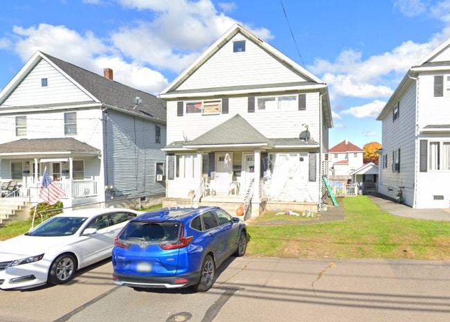 Building Photo - 648 E Scott St