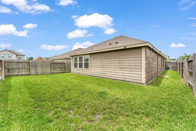 Building Photo - 18406 Cobalt Cove Ln