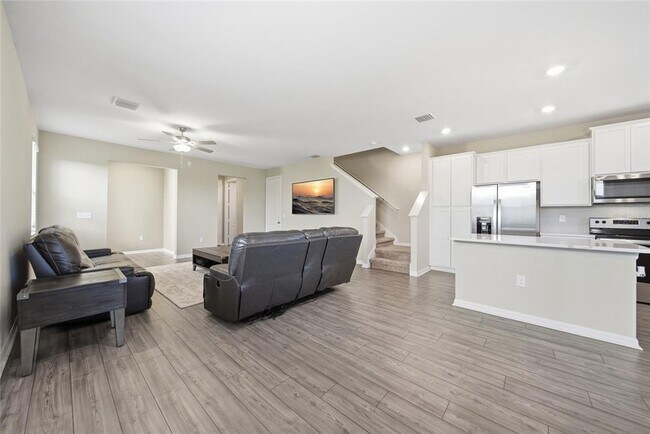 Building Photo - 11405 Cay Spruce Wy