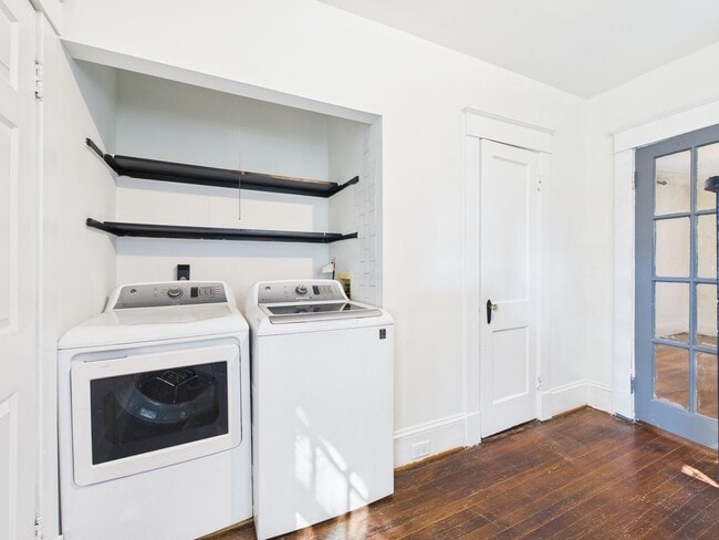 Building Photo - 4222 Chamberlayne Ave