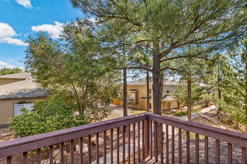 Building Photo - 1378 E Hatcher Dr