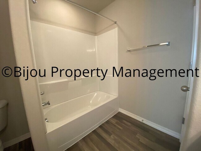 Building Photo - Beautiful 3 Bedroom New Build