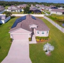 Building Photo - 240 Solis Dr