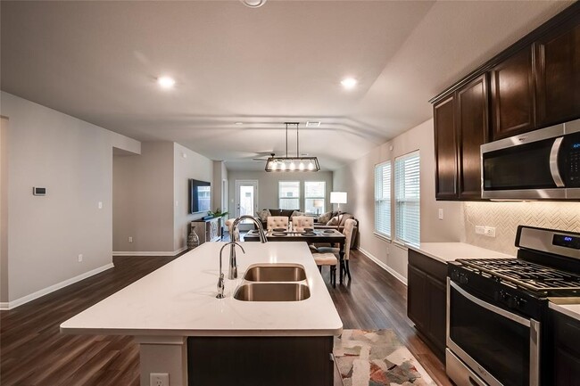 Building Photo - 403 Grapefruit Rd