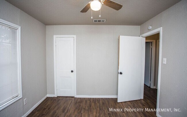 Building Photo - 4616 33rd St