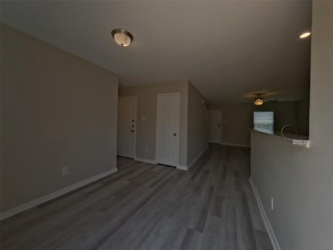 Building Photo - 15684 Del Norte Dr