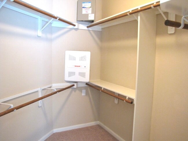 Building Photo - 5907 Turkey Creek