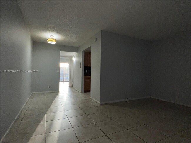 Building Photo - 200 SW 132nd Way