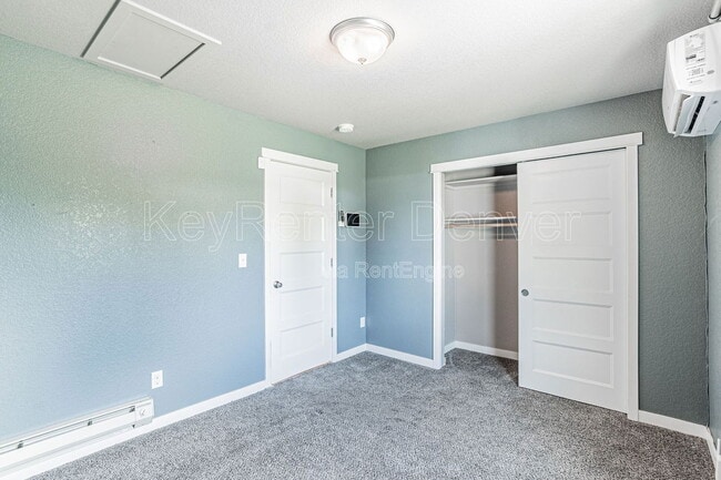 Building Photo - 6405 W Jefferson Pl