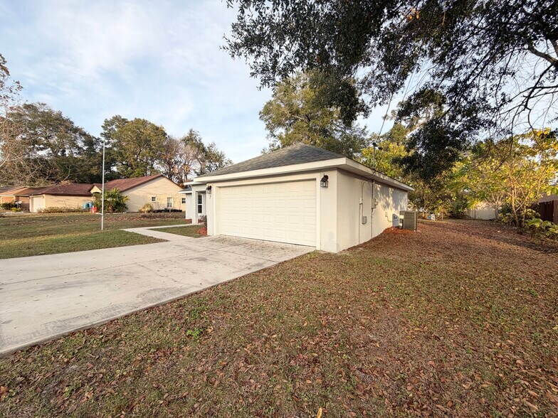 Building Photo - 7 Juniper Pass Way