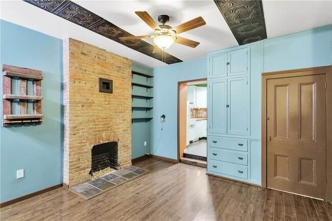 Building Photo - 297 42nd St