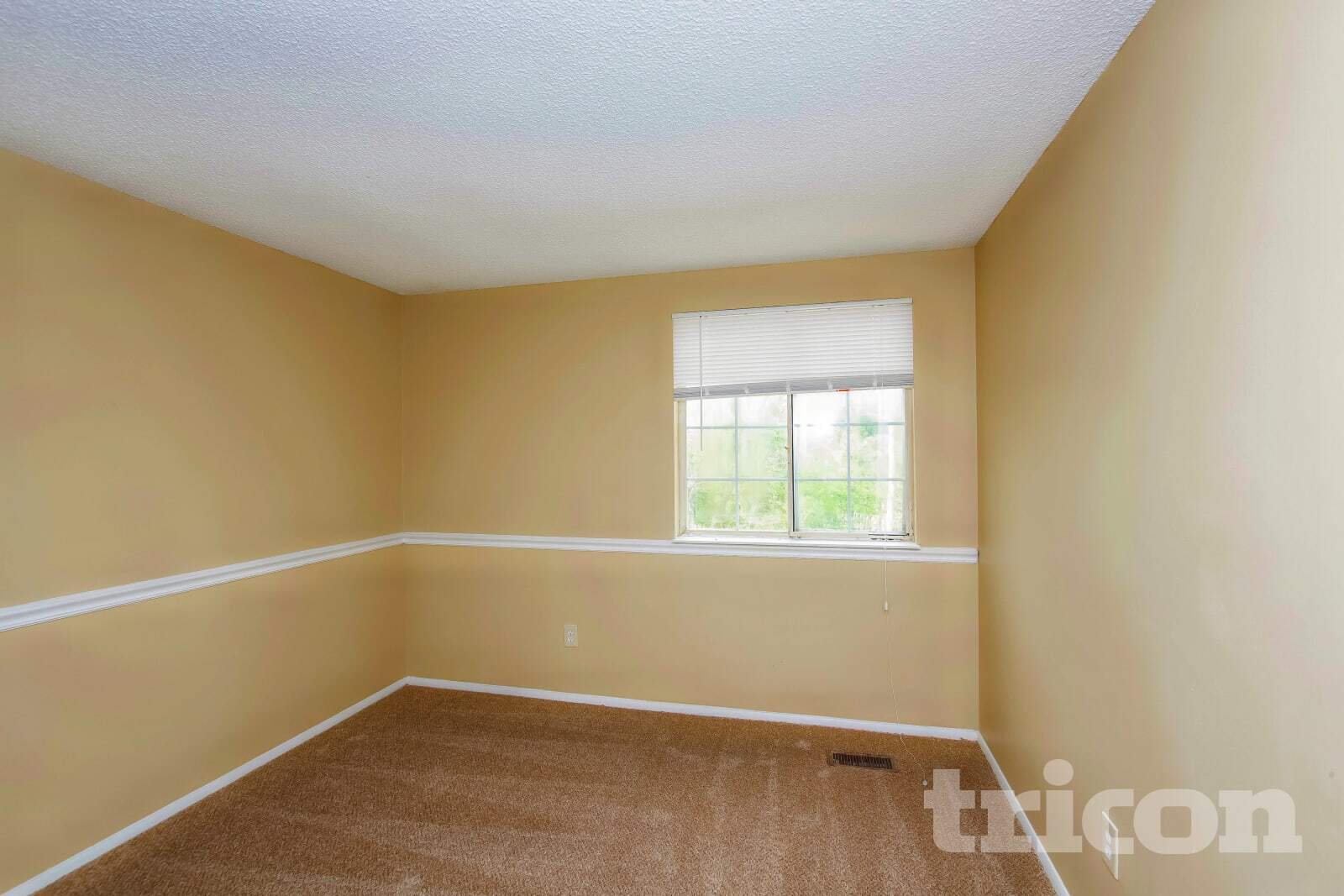 Building Photo - 3205 Winchelsea Dr