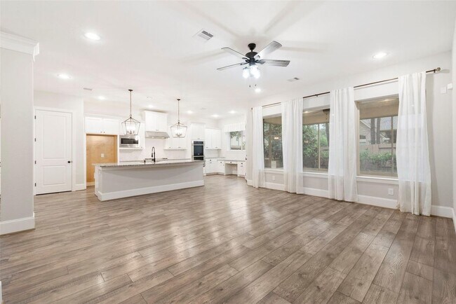 Building Photo - 17703 Sequoia Kings Dr