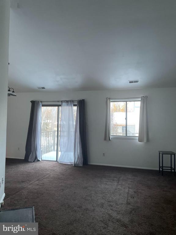 Building Photo - 806B Cypress Point Cir