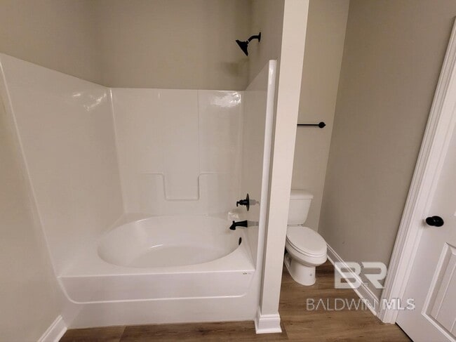 Building Photo - 1056 Stella Rd