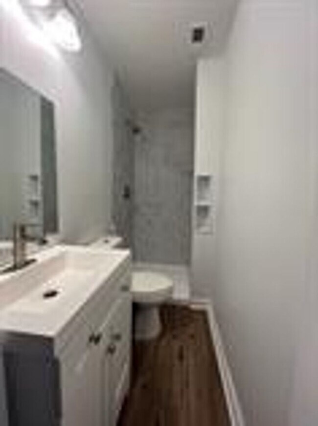 Building Photo - 108 Mimosa Cir