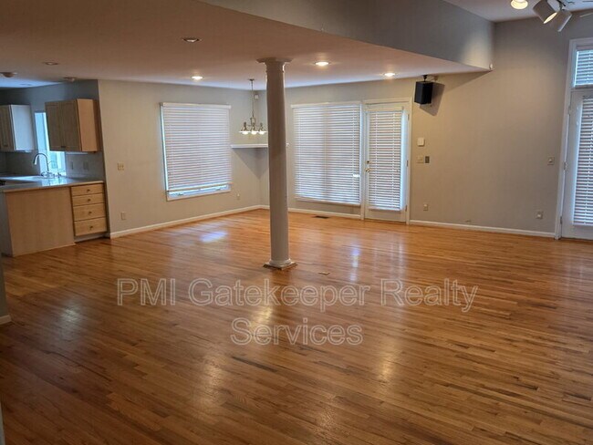 Building Photo - 9834 Chimney Sweep Ln