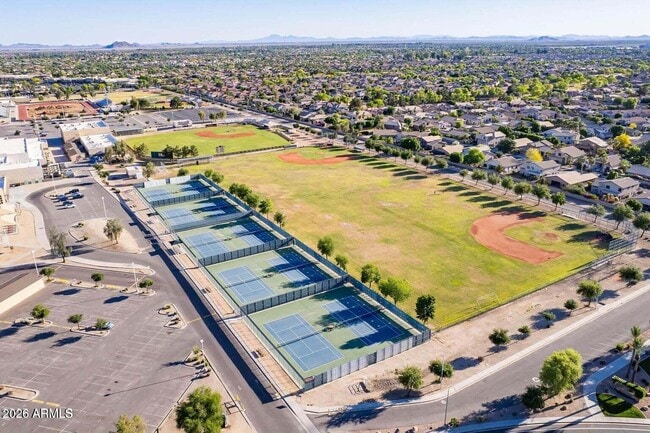 Building Photo - 3340 S Sunland Dr