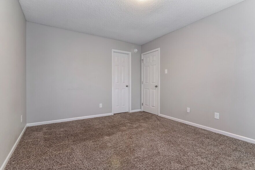 Building Photo - 10867 Delphi Dr