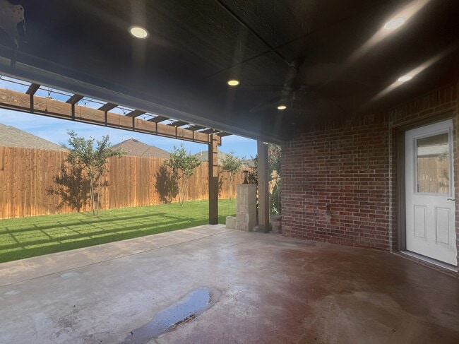 Building Photo - 903 SW 78th St