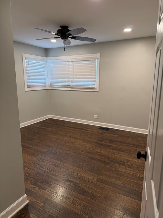 Building Photo - 2802 Dove St