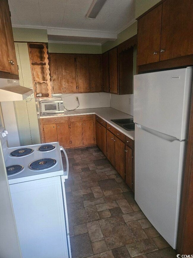 Building Photo - 3490 Cates Bay Hwy