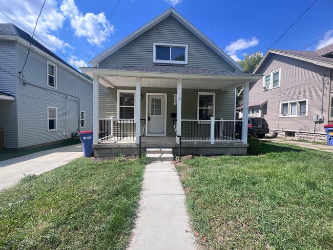 Building Photo - Charming 3-Bedroom Home in Grand Rapids!