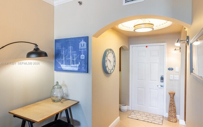 Building Photo - 3255 NE 184th St